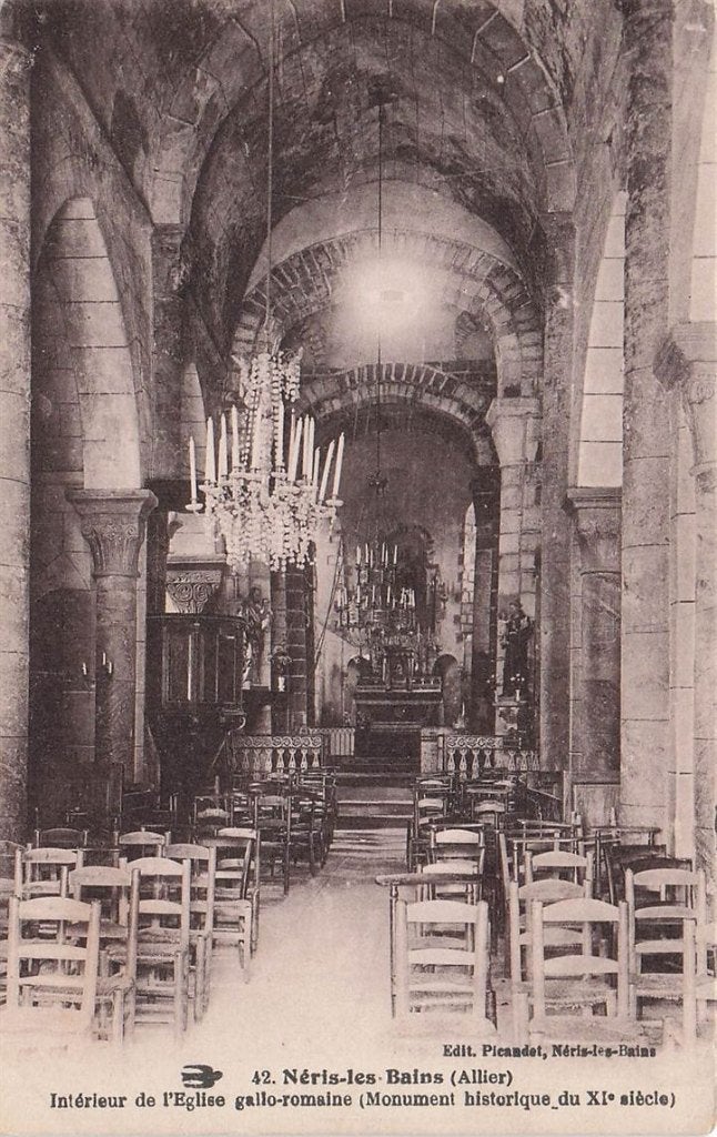 703-288-051 Néris-Les Bains (Allier) Intérieur de l'Eglis, Verzenden, Voor 1920, Frankrijk