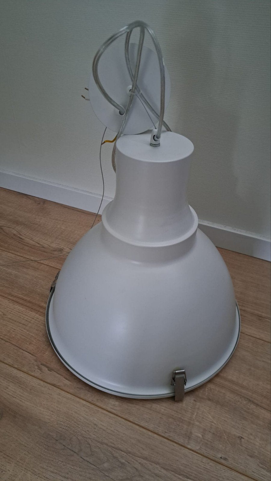 Stoere Industriële Hanglamp ‘Industry’ (Wit met Mat Glas), Ophalen, E27 (groot), Zo goed als nieuw, Glas