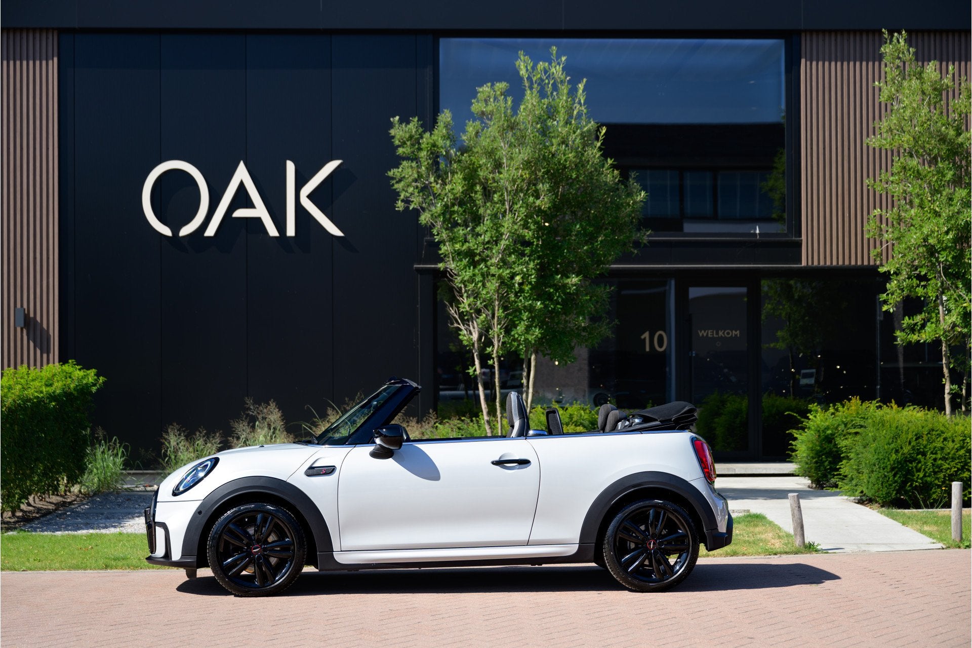MINI Cabrio 2.0 Cooper S F1 Aut. | JCW-Trim | H&K | Head-Up, Auto's, 1300 kg, Gebruikt, Zwart, 4 cilinders