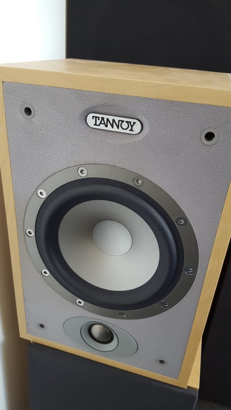 Foto 6 van Tannoy Sensys Maple Speakers - Set van 5