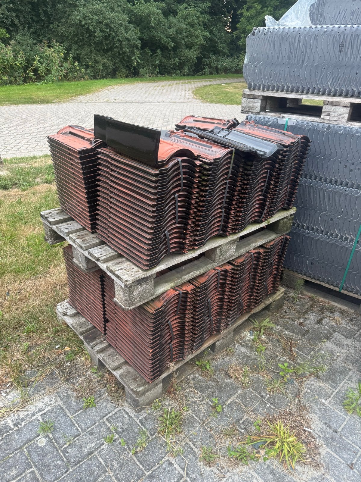 Nieuwe dakpannen, zwart verglaasd, Ophalen, Gebruikt, Steen of Klei, Zwart