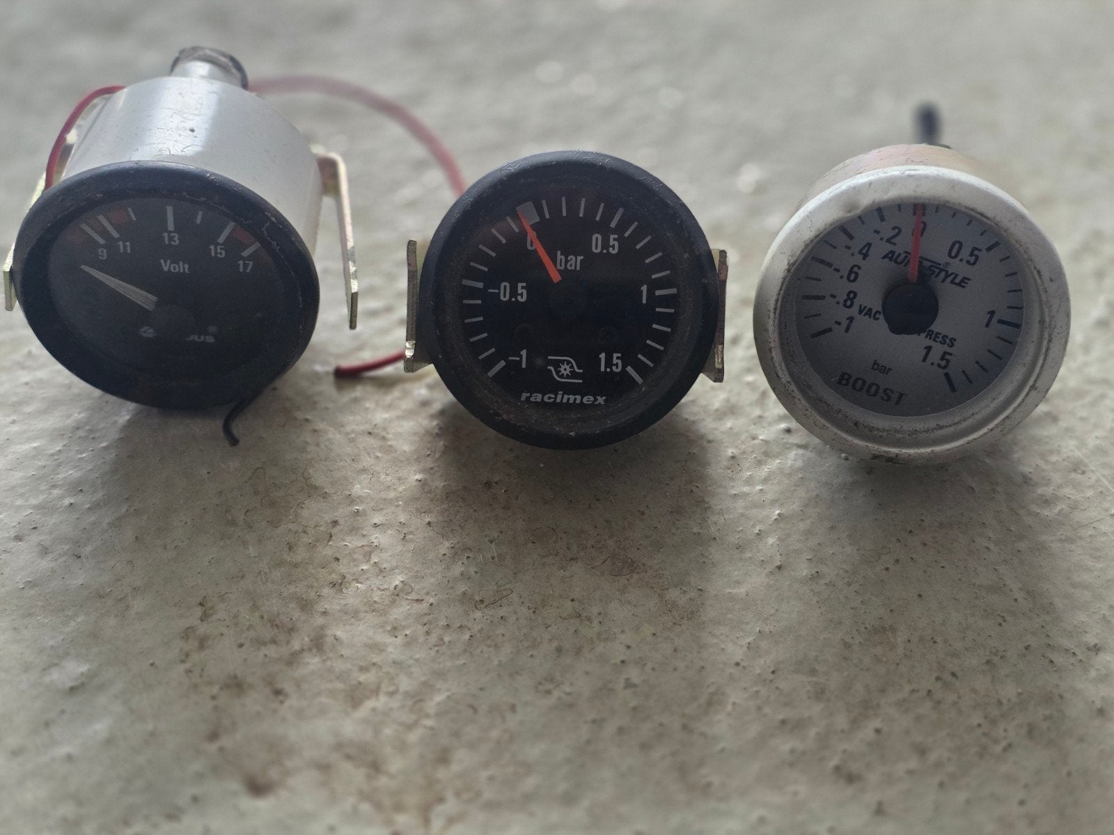 Diverse meters: ook corrado vfl Voltmeter, Turbodruk (Racime, Auto-onderdelen, Ophalen of Verzenden, Gebruikt, Universele onderdelen
