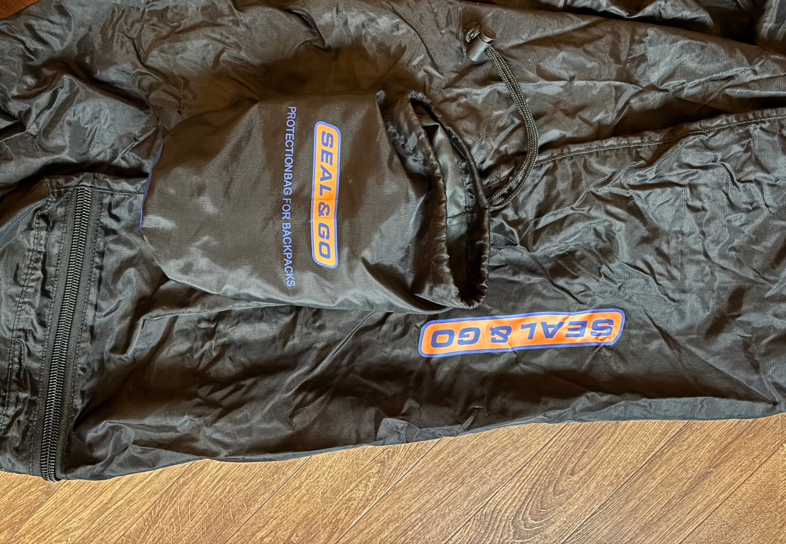 Travelbag backpack. Beschermhoes backpack Seal &go, Ophalen of Verzenden, Zo goed als nieuw, 80 cm of meer, 30 cm of meer