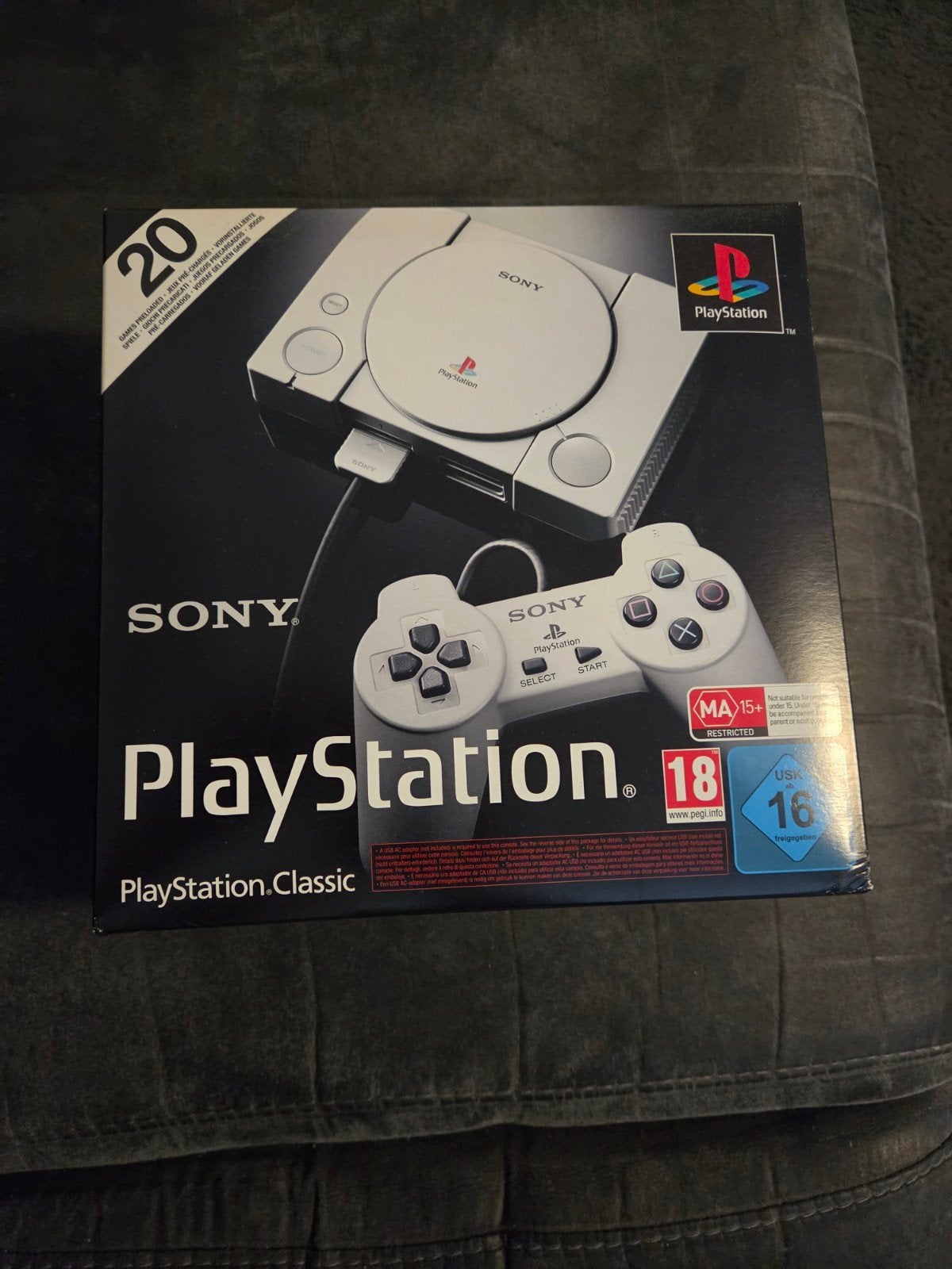 Sony PlayStation Classic Mini – Zgan inclusief 20 Games, Ophalen of Verzenden, Zo goed als nieuw, Met 2 controllers