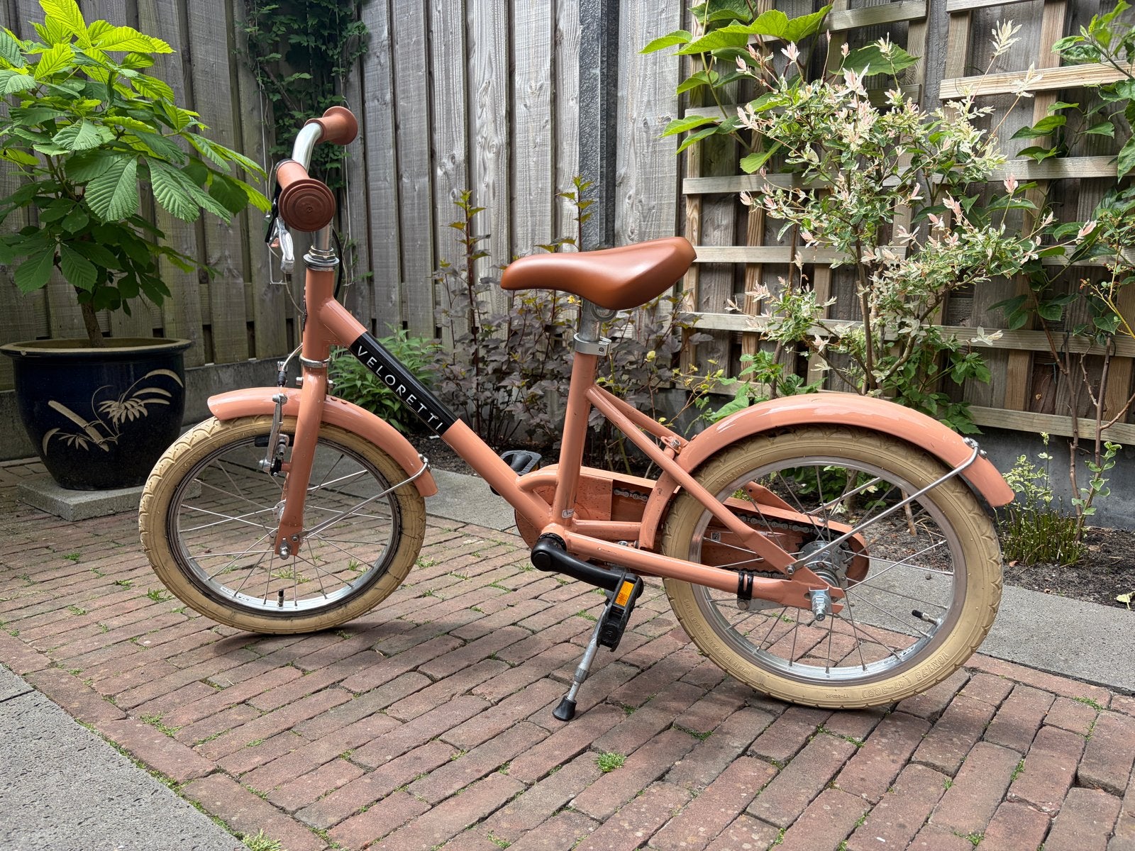 Veloretti kinderfiets Maxi Blazing Salmon 16 inch, Fietsen en Brommers, Fietsen | Kinderfietsjes, Ophalen, Gebruikt, 16 tot 20 inch