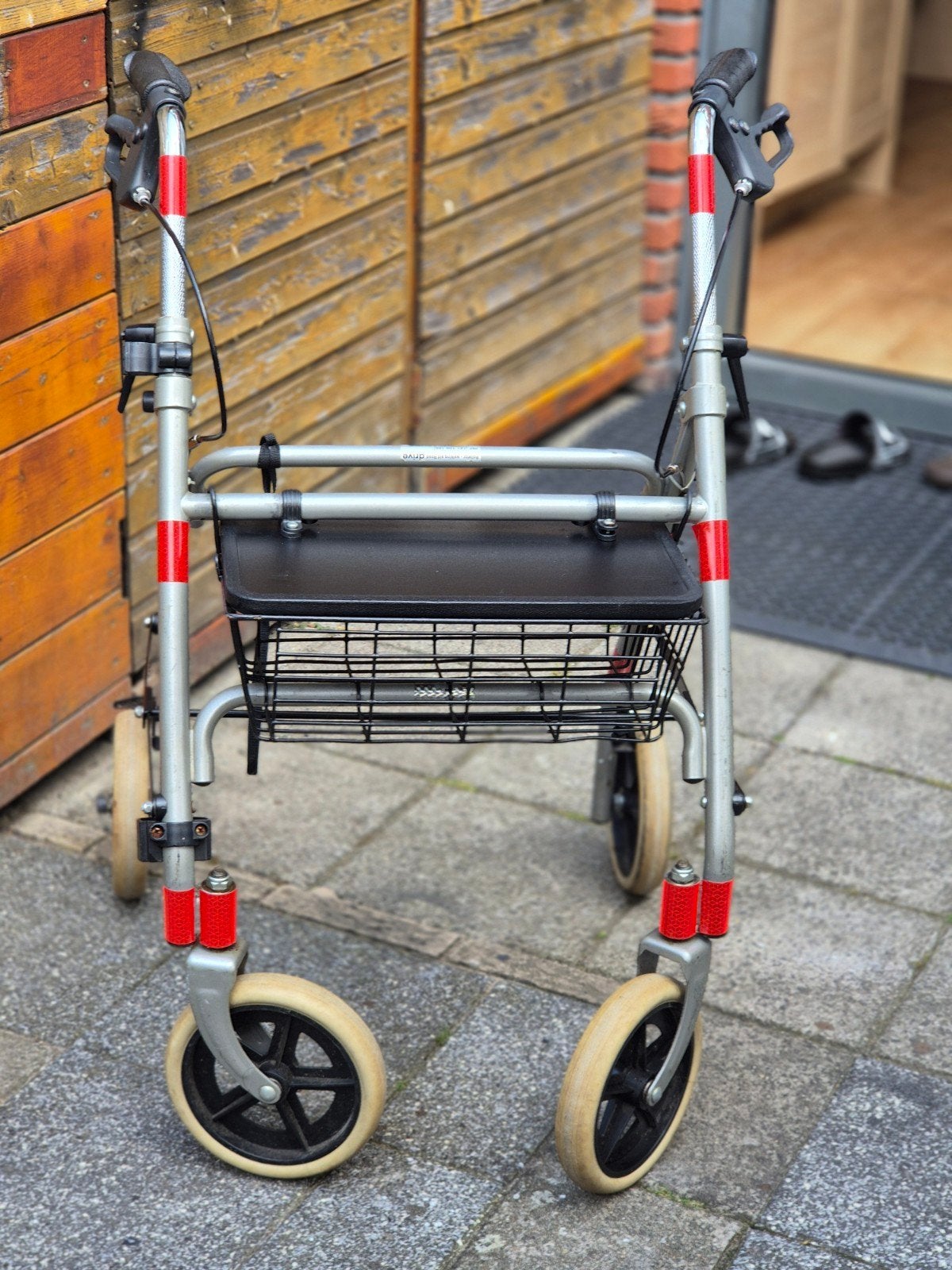 Rollator 43 cm zitbreedte - Premis Provo - Tot 120 kg - In h, Diversen, Rollators, Ophalen