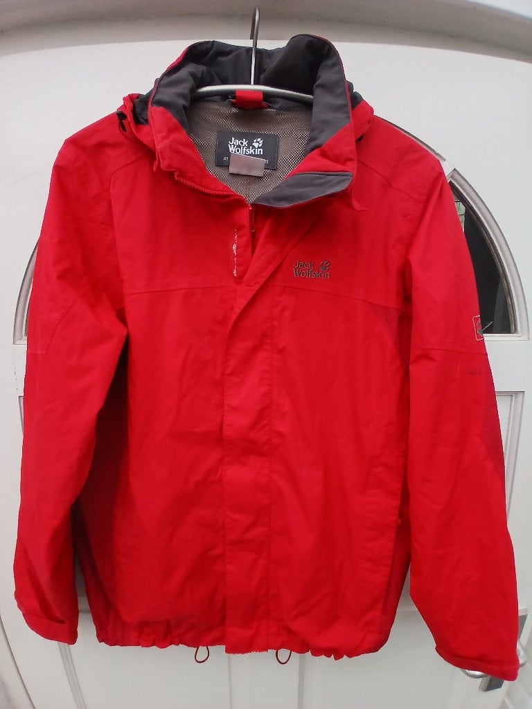 Functionele  Jack Wolfskin jas maat M, Ophalen, Maat 48/50 (M), Zo goed als nieuw, Jack Wolfskin