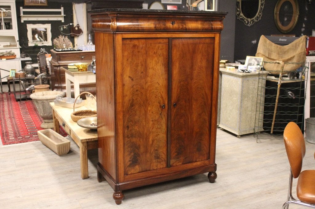 Brocante - Compacte antieke 2-deurs kast!, Ophalen, Gebruikt, 100 tot 150 cm, Klassiek