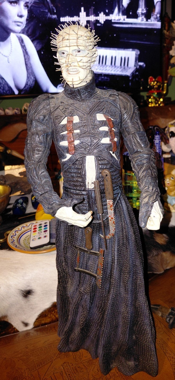 Hellraiser Pinhead figuur 18 inch  uit 1989 met geluid, Ophalen of Verzenden, Gebruikt