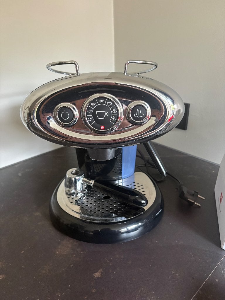 Koffiemachine illy iperespresso, Gebruikt, Overige typen, Koffiemachine, 1 kopje