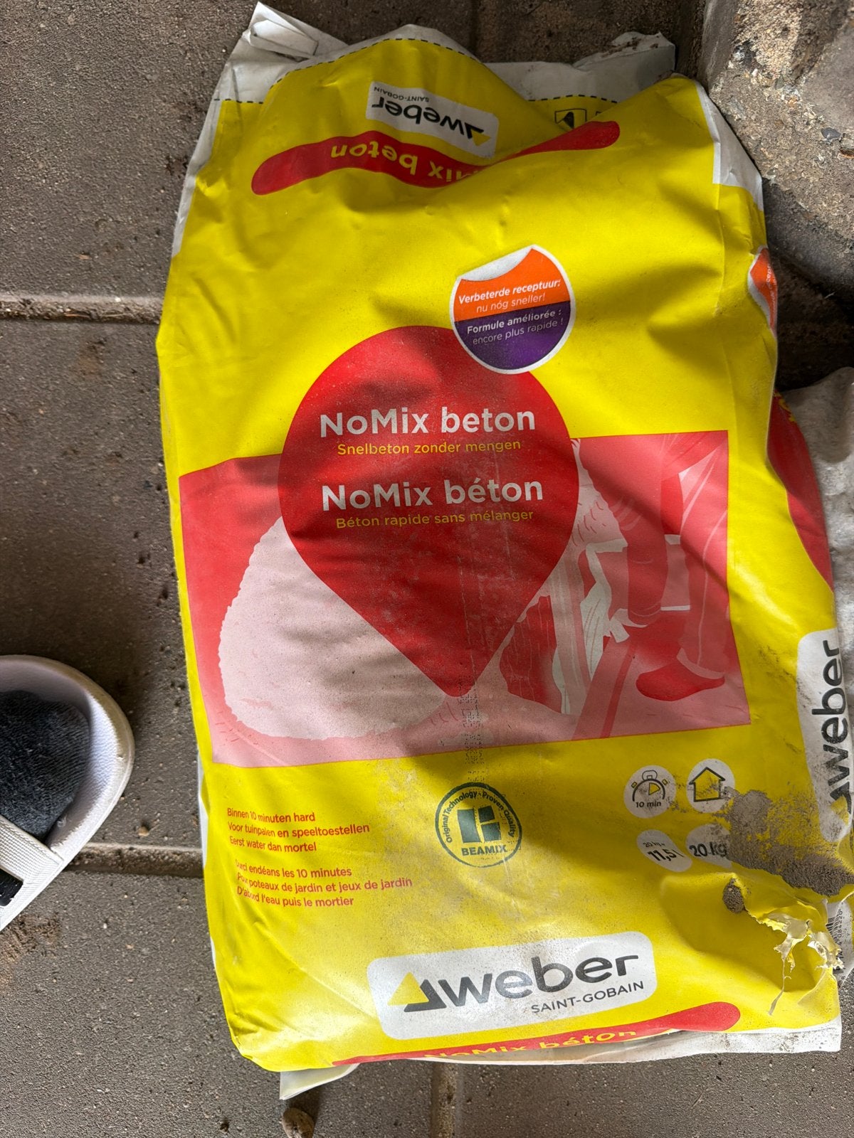 Weber NoMix Snelbeton 20kg - Sneldrogend beton, Doe-het-zelf en Verbouw, Overige Doe-het-zelf en Verbouw, Ophalen, Gebruikt