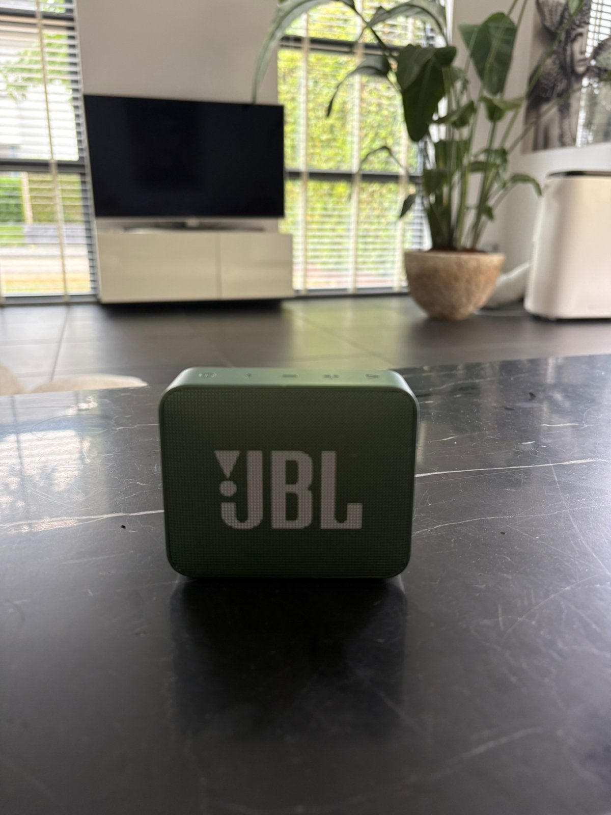 JBL box go 2, Ophalen of Verzenden, Zo goed als nieuw