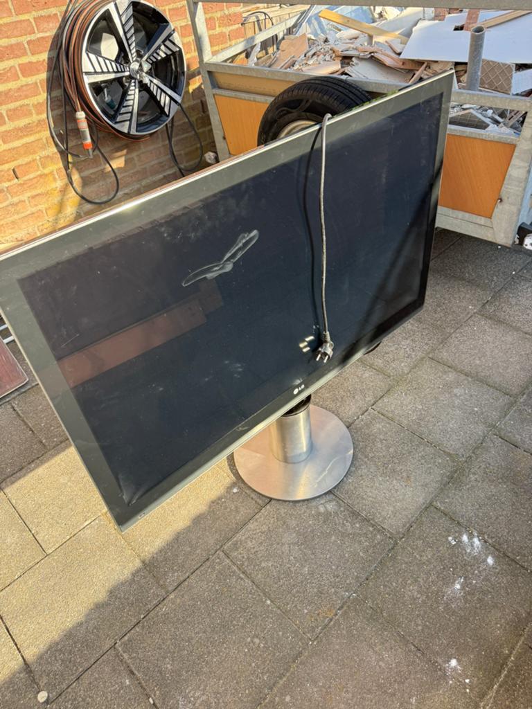 Tv LG, Ophalen, Zo goed als nieuw