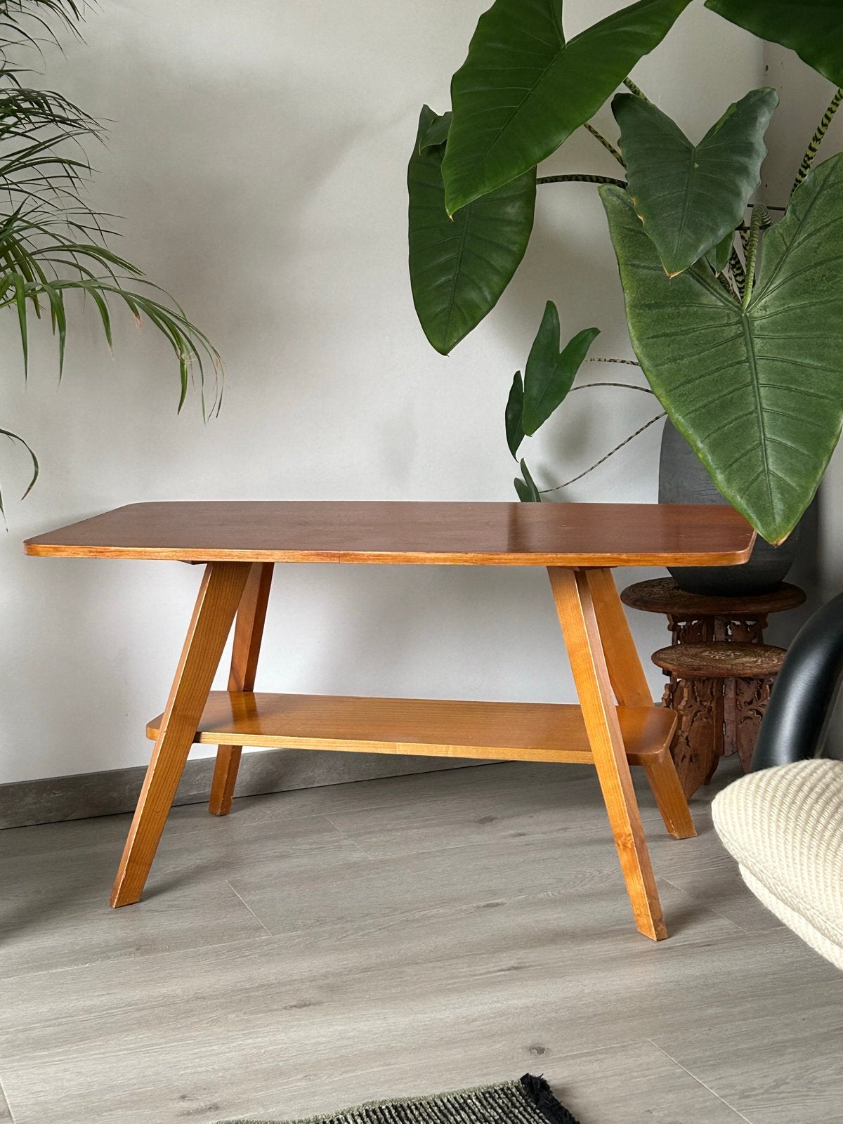 Vintage houten salontafel met extra plank, Ophalen, Gebruikt, 100 tot 150 cm, 50 tot 100 cm
