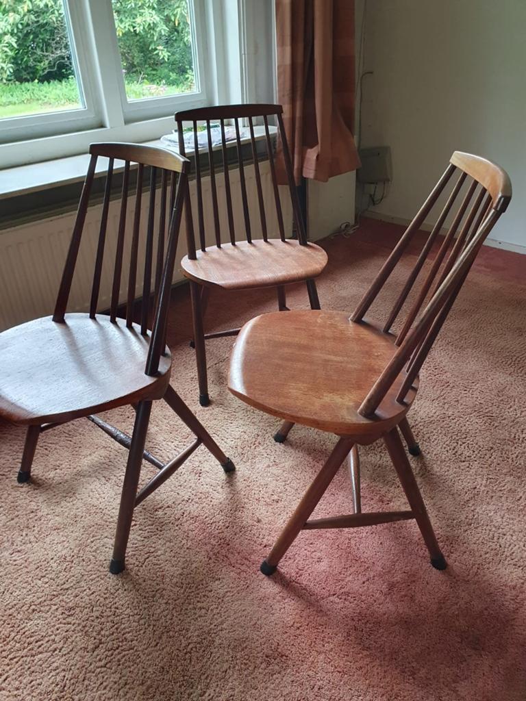 Drie Houten Spijlenstoelen - Pastoestijl, Ophalen, Gebruikt, Pastoe/Windsor, Hout