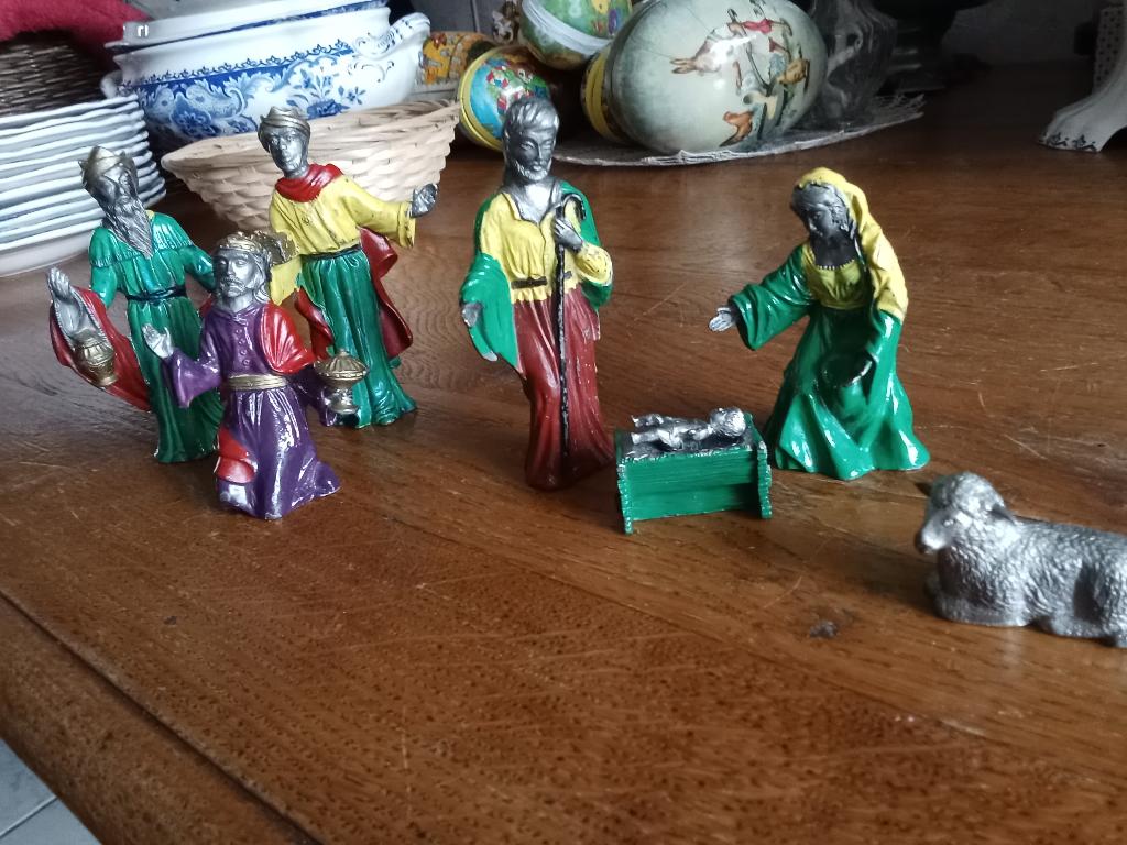 Zeer oude vermoed tinnen kerstbeeldjes, Ophalen of Verzenden, Gebruikt