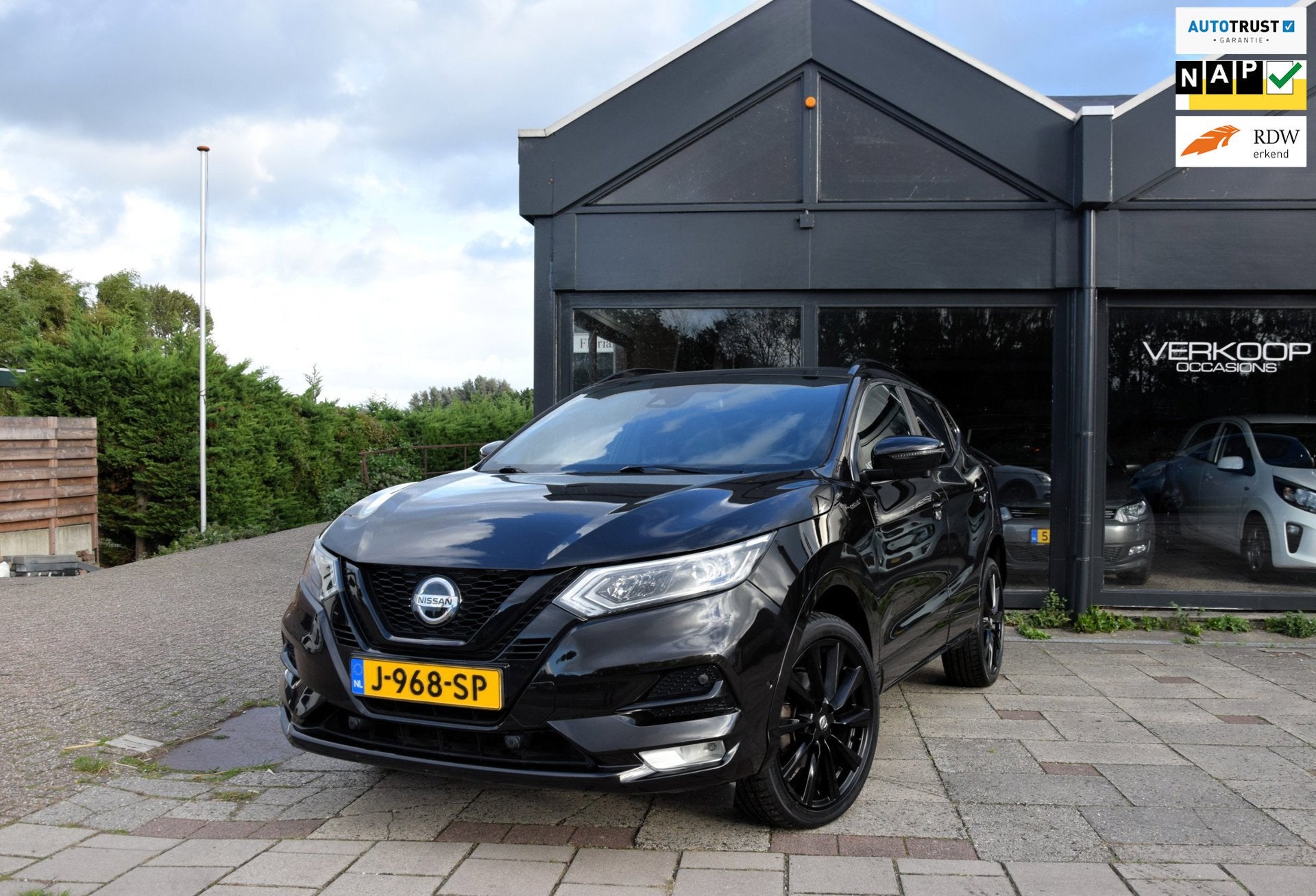 Nissan Qashqai 1.3 DIG-T N-Tec Carplay, Auto's, Voorwielaandrijving, 687 kg, Gebruikt, Euro 6
