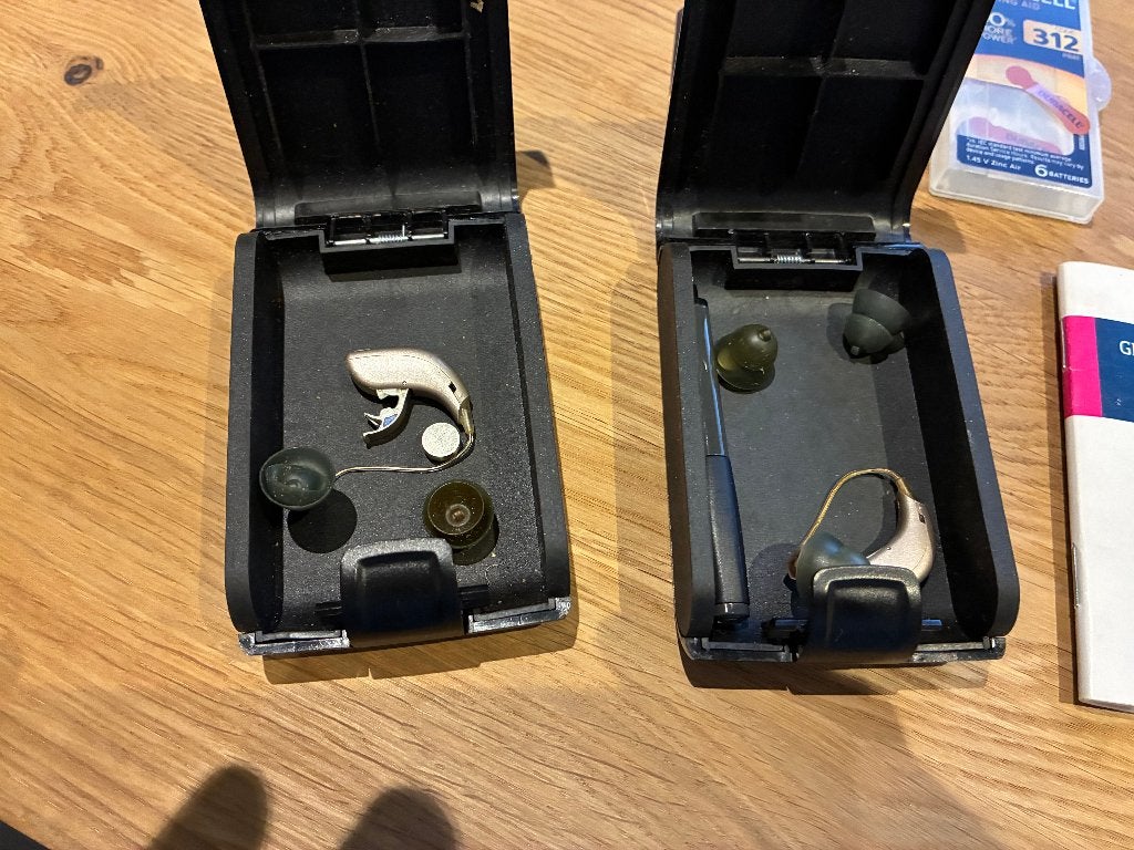 Oticon gehoorapparaten Alta Nera 2, Ophalen of Verzenden, Gebruikt
