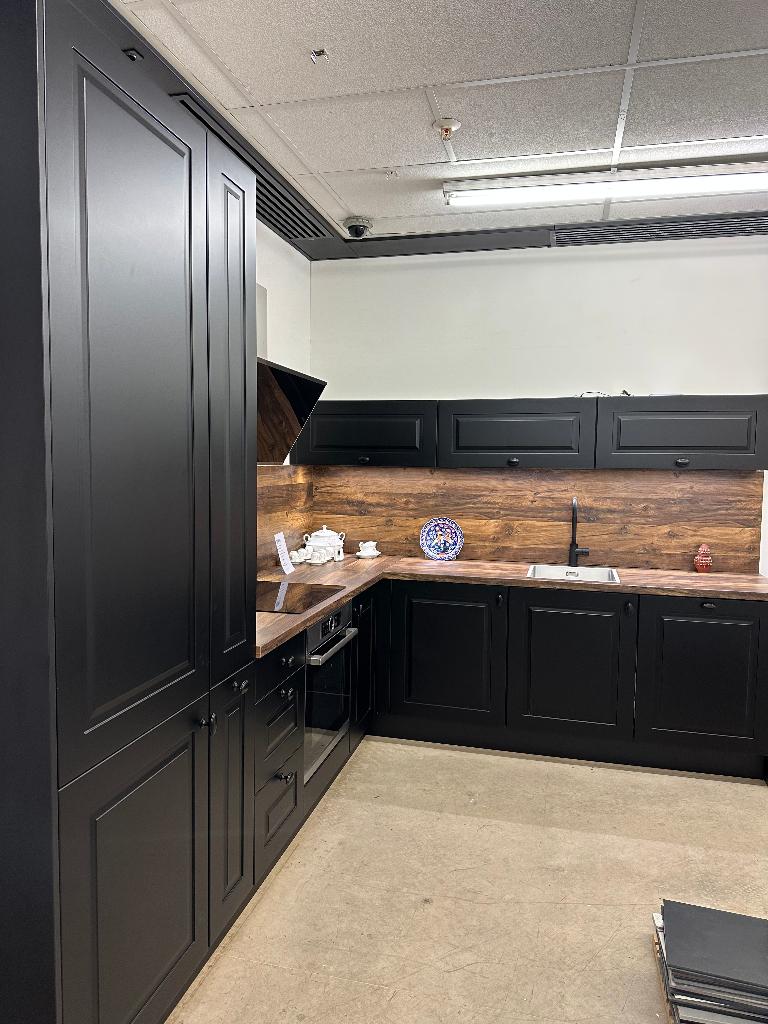 showroom keukens, Ophalen, Zwart, Overige typen, Nieuw