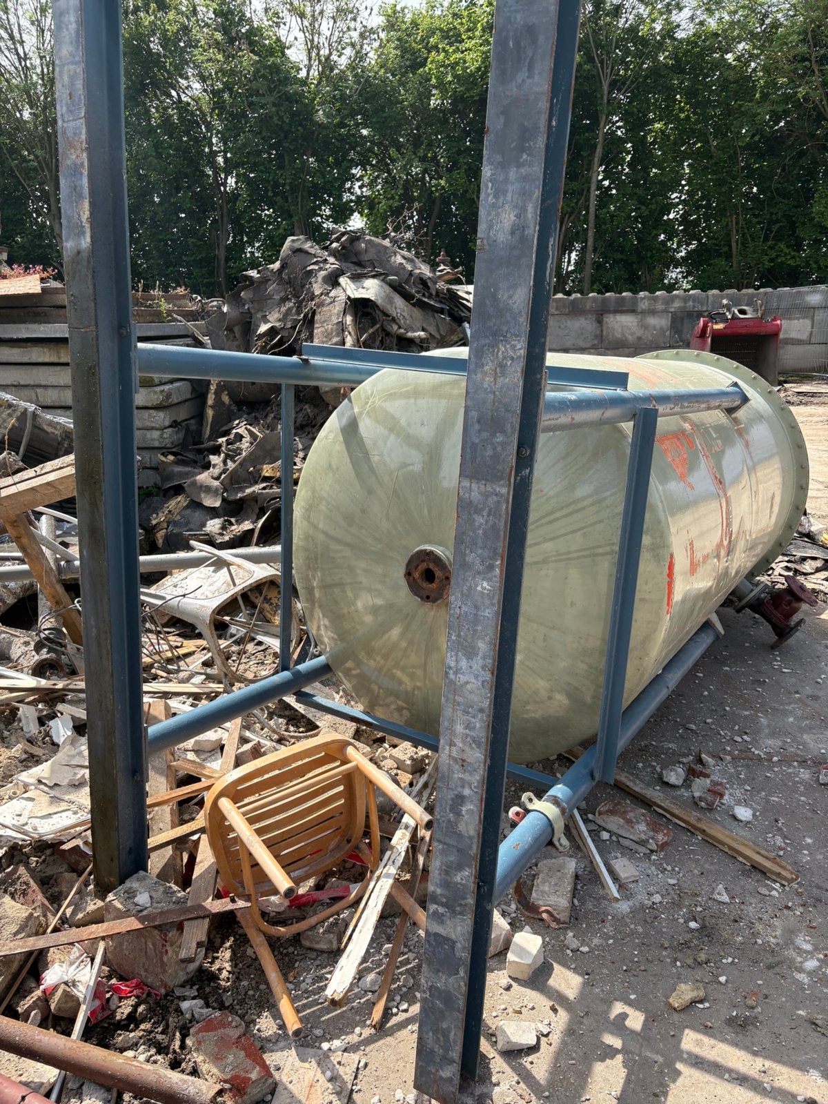 Bovengrondse verticale opslagtank, watertank, Ophalen, Gebruikt, 150 liter of meer, .