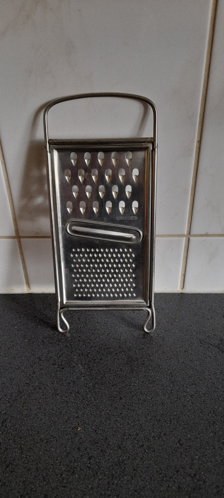kaasrasp Gero Zilmeta., Ophalen