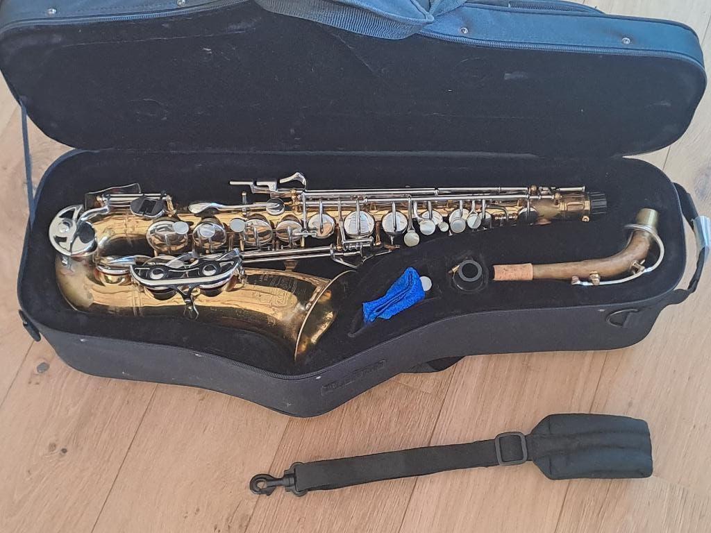 Selmer Bundy II altsax gereviseerd, Muziek en Instrumenten, Ophalen of Verzenden, Gebruikt, Alt, Met koffer