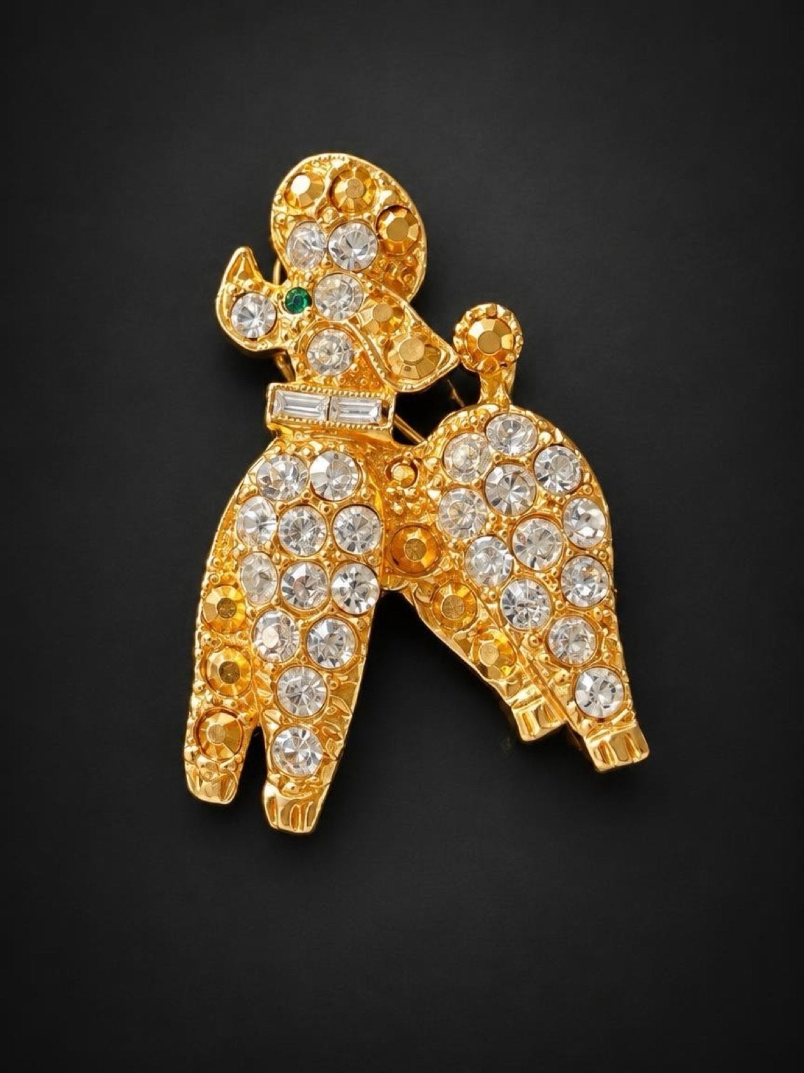 Vintage Poedel Broche Goudkleurig met Strass (Jaren 80), Overige materialen, 4 tot 7 cm, Gebruikt, Ophalen of Verzenden
