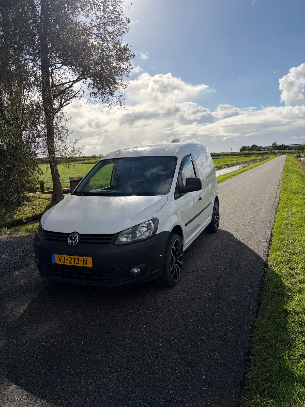 Volkswagen Caddy 1.6 D 2014, Euro 5, 4 cilinders, 700 kg, Volkswagen