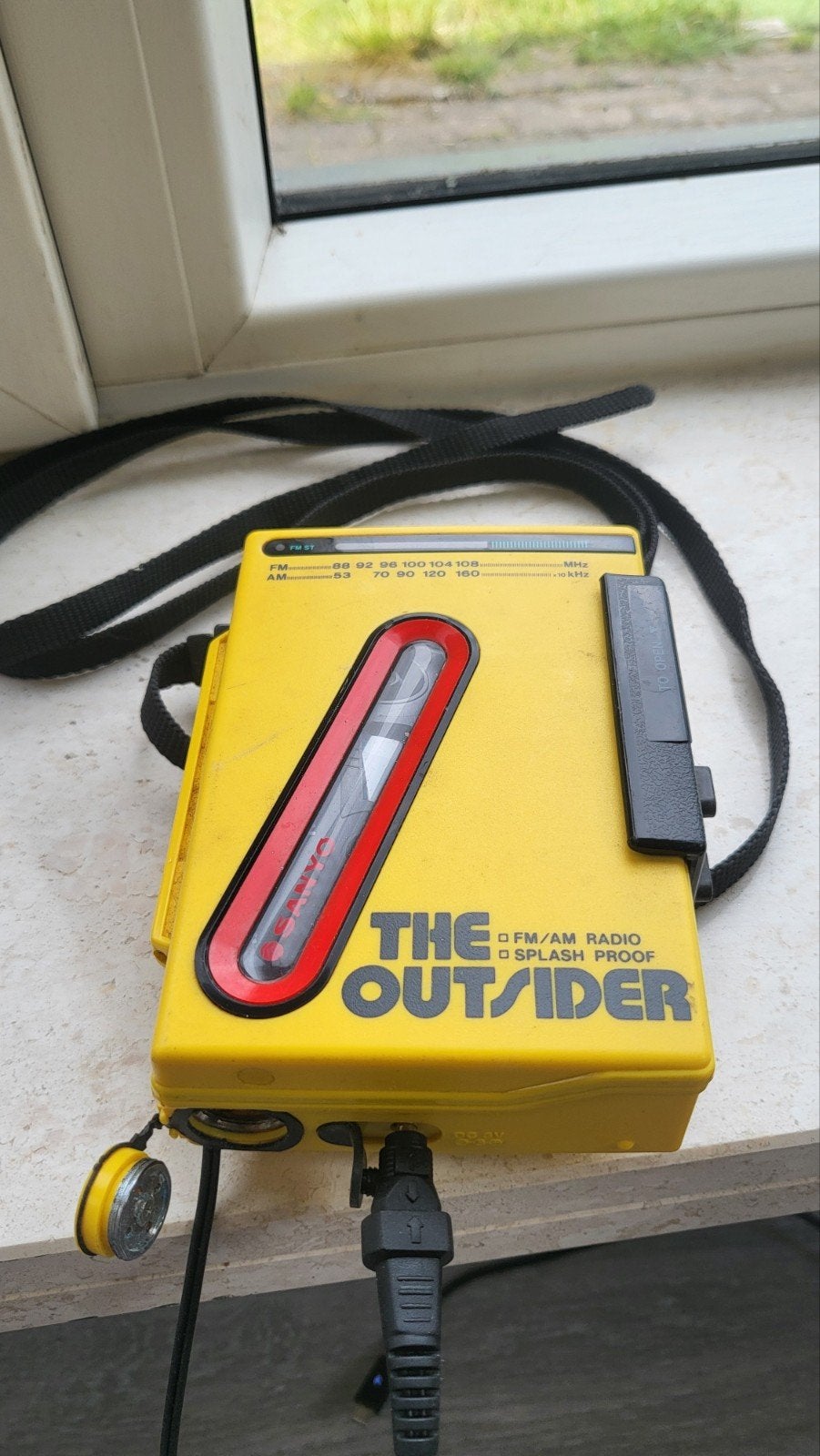 Sanyo WR 66 Walkman The Outsider met Radio - Werkend, Ophalen of Verzenden, Walkman