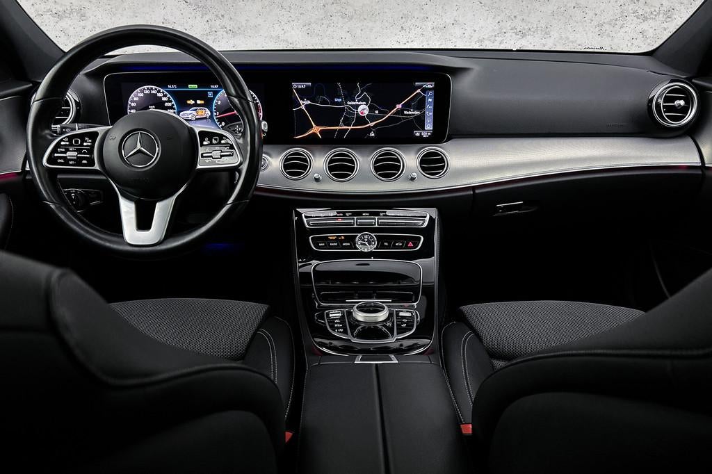 Mercedes-Benz E-Klasse Estate 300 Premium Plus | Half leder, Auto's, Automaat, Gebruikt, Euro 6, 4 cilinders