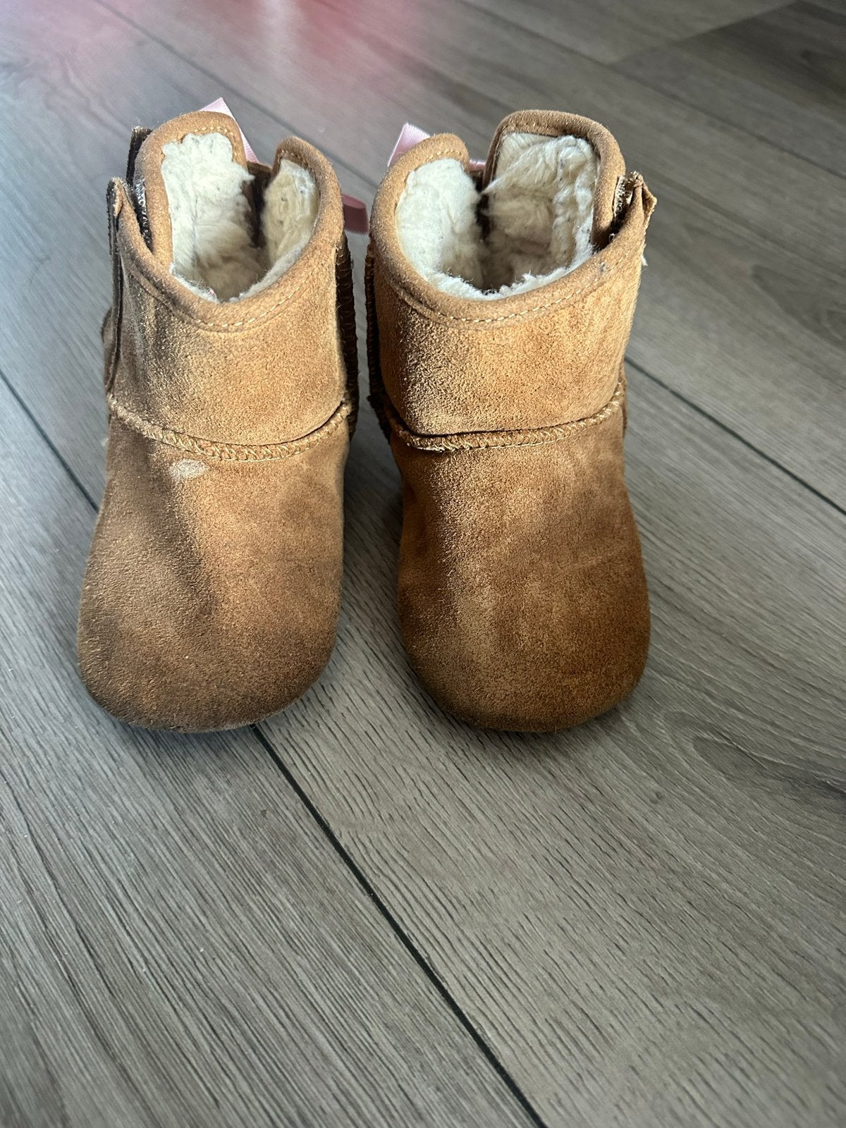 Echte UGG laarsjes voor baby's - Maat 20,5, Ophalen of Verzenden, Gebruikt, Meisje, Laarsjes