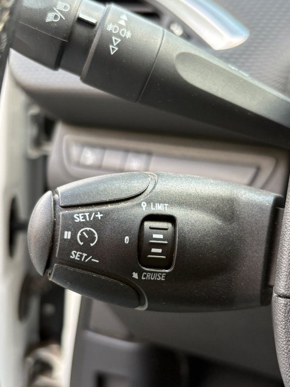 Foto 16 van Peugeot 2008 1.2 PureTech Allure Distributie V.V AUTOMAAT Xe