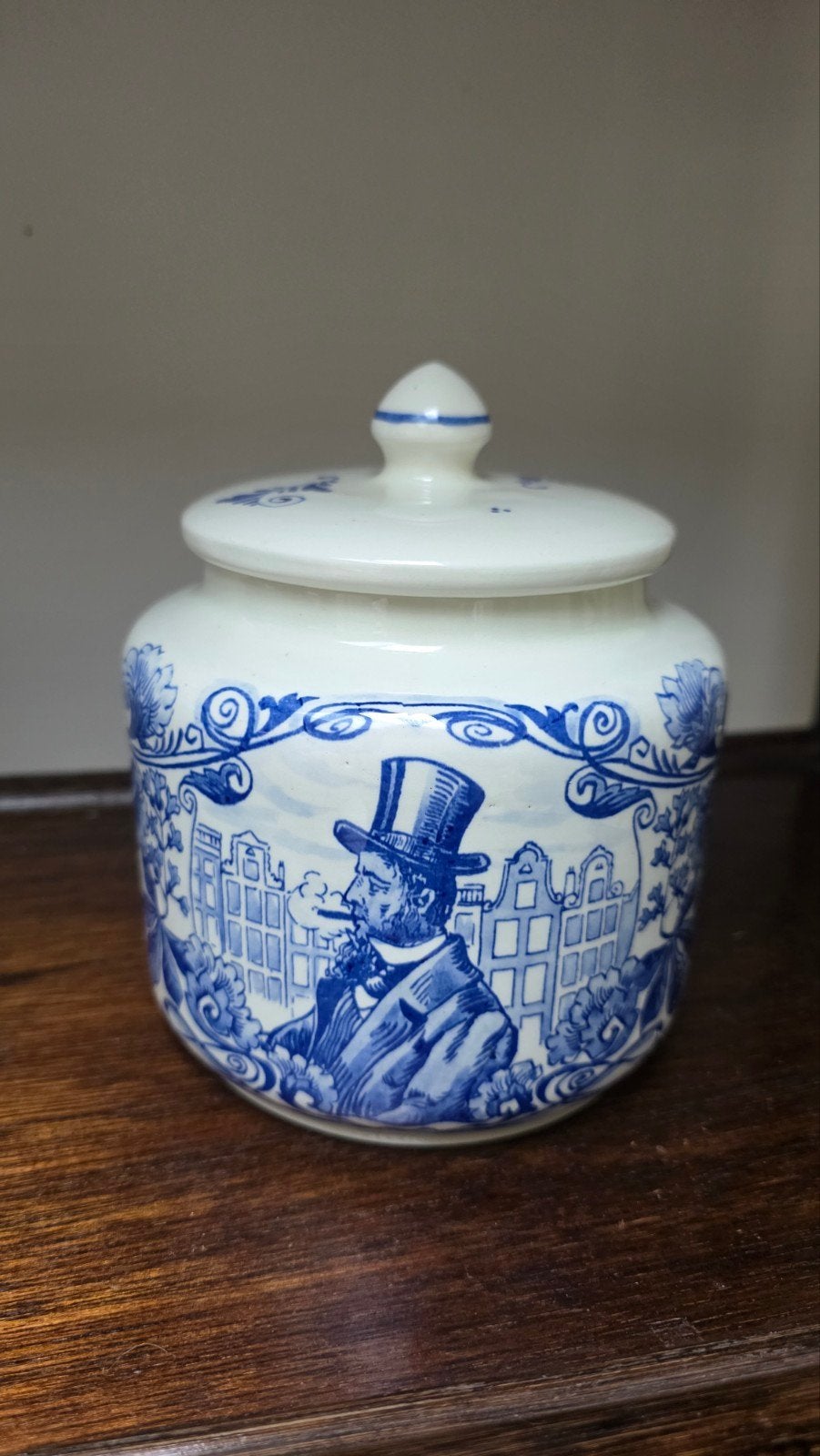 vintage tabakspot Gouda Holland  goedewaagen, Antiek en Kunst, Ophalen