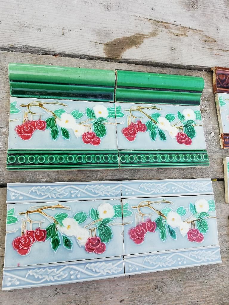 50 art nouveau randtegels met kersen bloesemtak, Antiek en Kunst, Ophalen