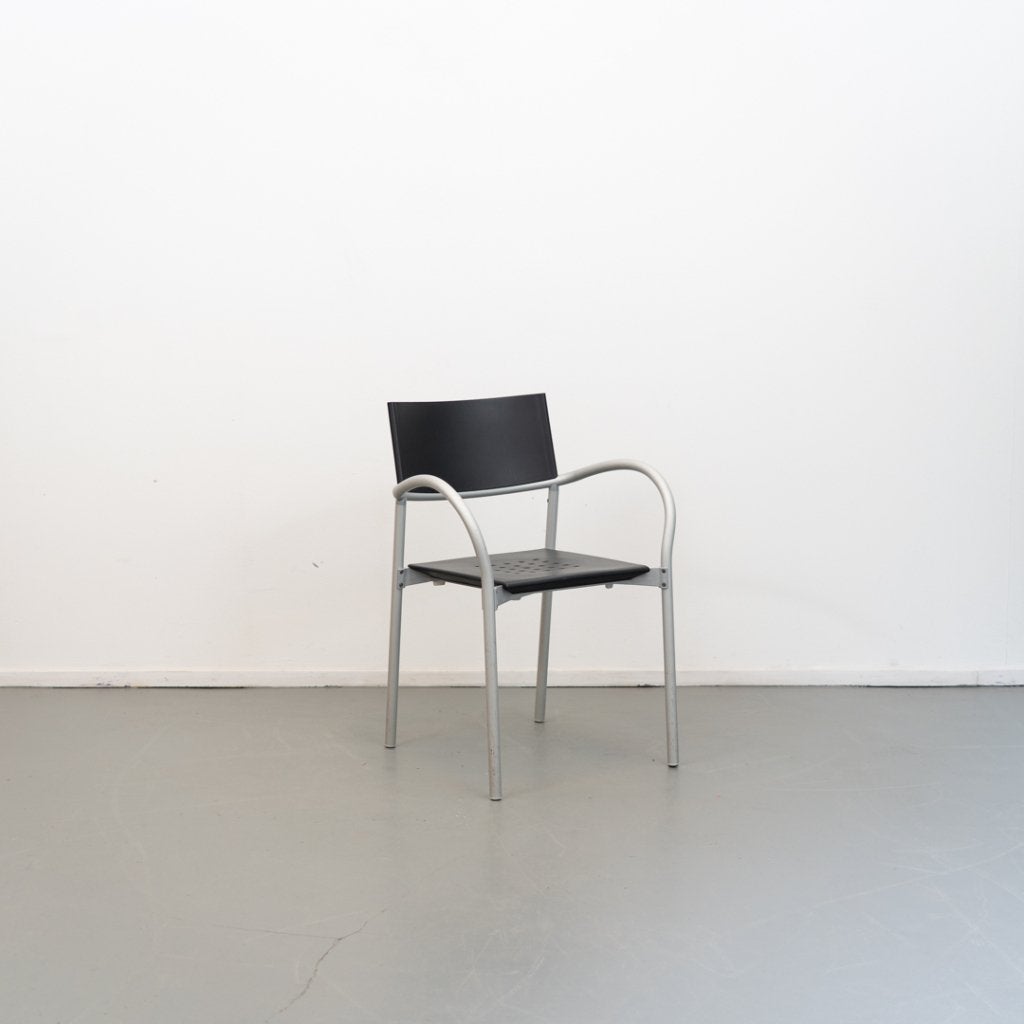 1 Breeze stoel Zwart  Segis
