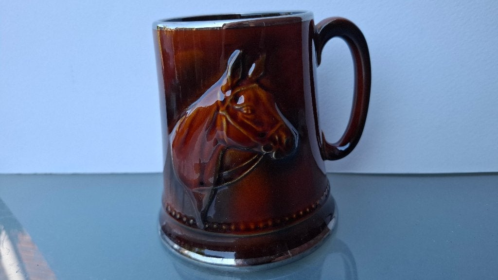 vintage drinkbeker paarden hockey, Verzenden