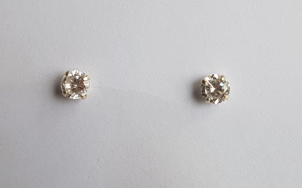 Oorknopjes zilver met Zirkonia, Sieraden, Tassen en Uiterlijk, Oorbellen, Met kristal, Ophalen of Verzenden, Zo goed als nieuw