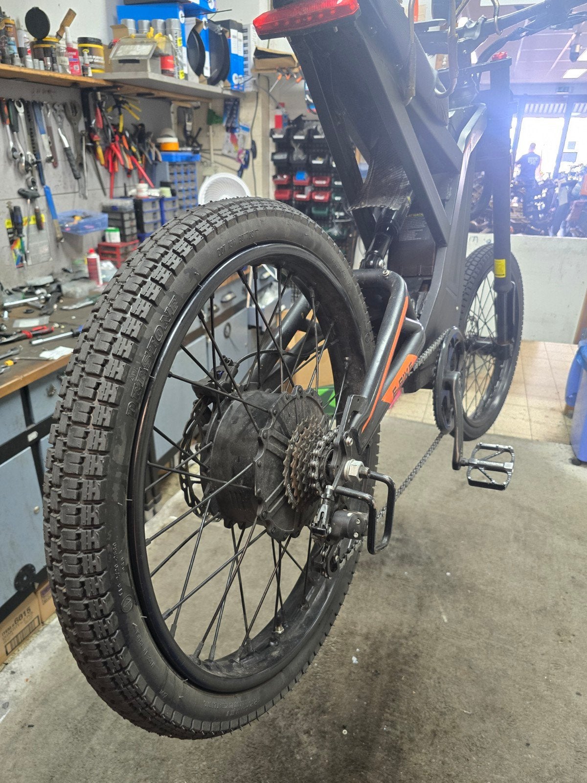 GT2000 fatbike Straat en grofweg Banden - Deestone 19 inch, Band, Nieuw, Ophalen of Verzenden, Elektrische fiets