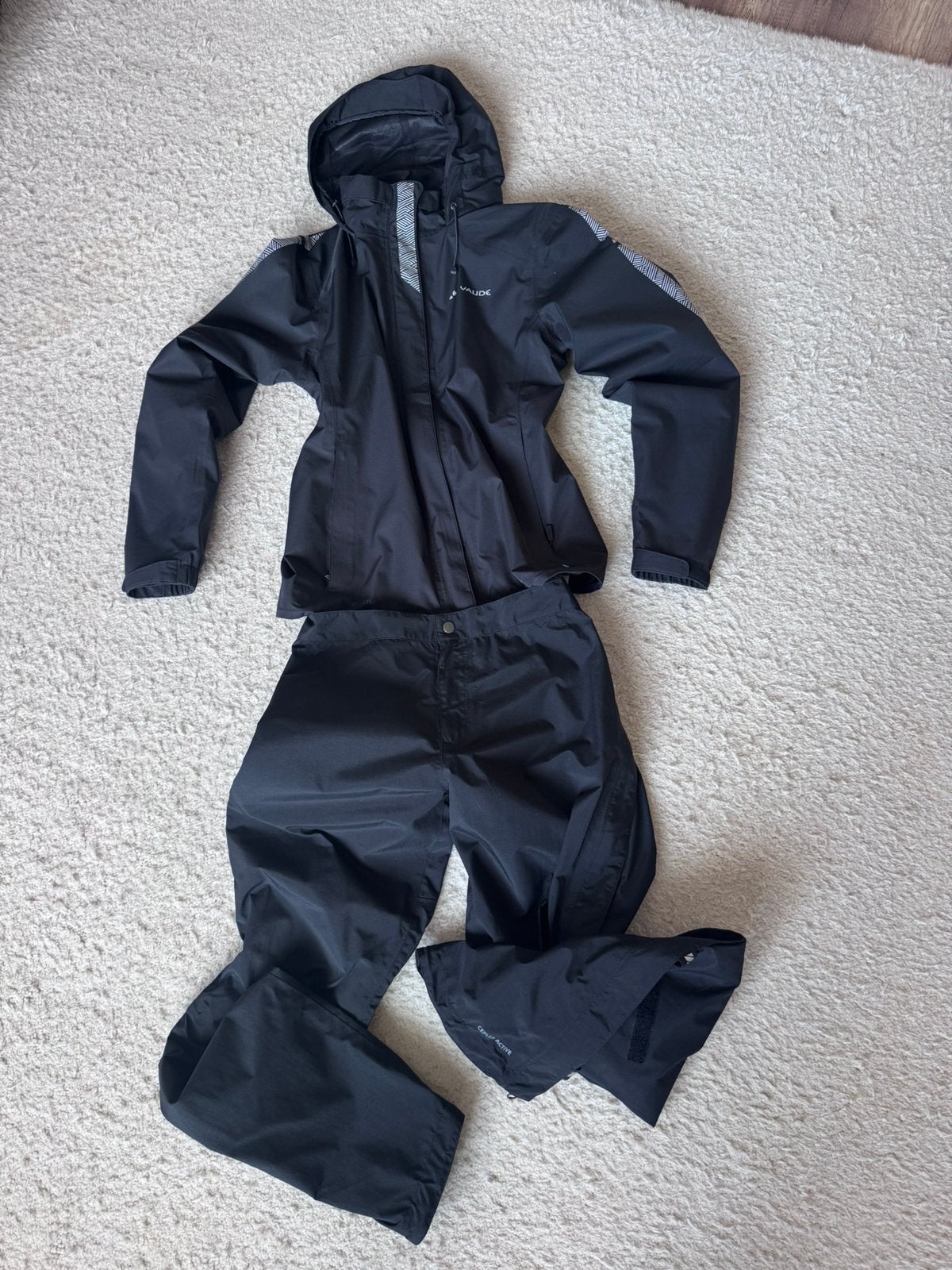 Vaude regenpak dames Luminum, jas maat M, broek maat L, Ophalen of Verzenden, Zo goed als nieuw