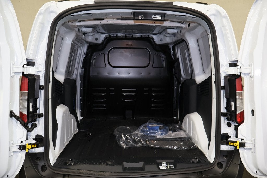 Ford E-Transit Courier 44 kWh Limited Sidebars Dakrailing, Auto's, Multifunctioneel stuurwiel, Gebruikt, 1524 kg, 2 stoelen