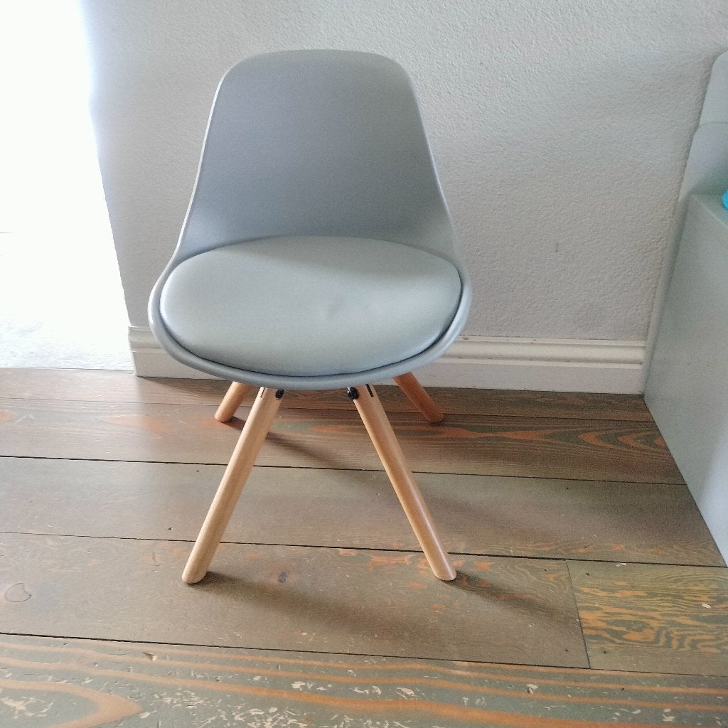 Kinderstoeltje grijs, Ophalen of Verzenden, Zo goed als nieuw, Overige typen