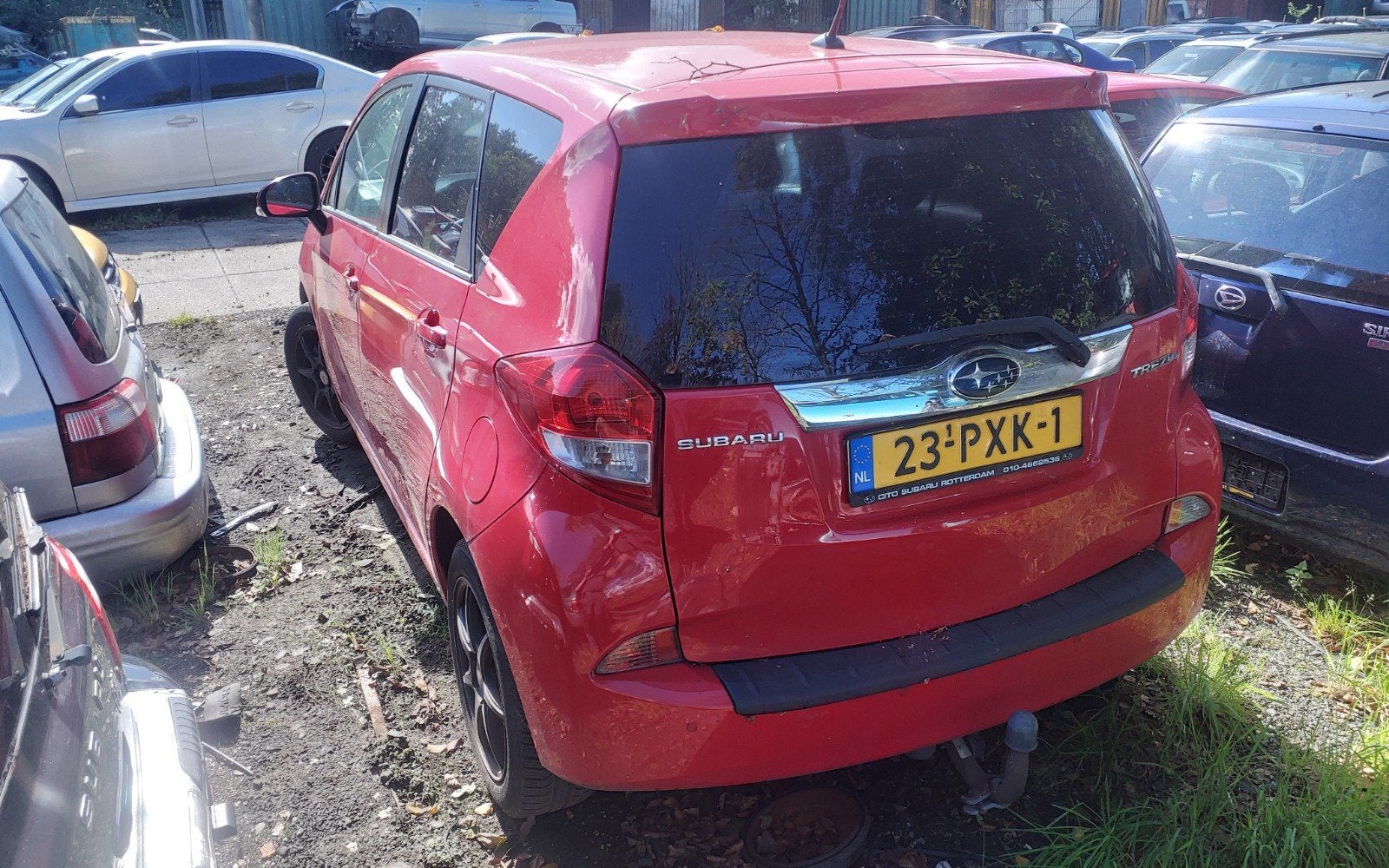 Subaru trezia rood onderdelen verkoop, Auto-onderdelen, Ophalen of Verzenden, Voor, Subaru, Achterklep