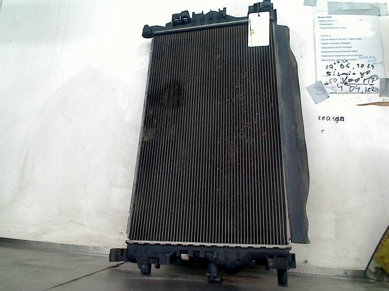 Radiateur Opel Astra J Sports Tourer (PD8/PE8/PF8) 2014, Gebruikt, Bahnhofsplatz, Rüsselsheim am Main 65423, , Duitsland, Opel