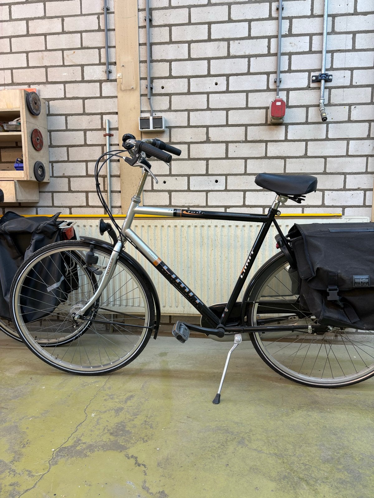 Limit stadsfiets met fietstassen, Velgrem, Versnellingen, Ophalen, Overige merken