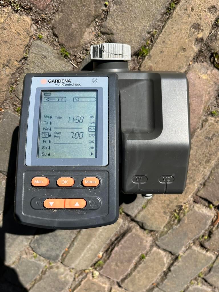 Gardena Besproeiingscomputer MultiControl Duo, Tuin en Terras, Bewateringscomputers, Zo goed als nieuw, Ophalen