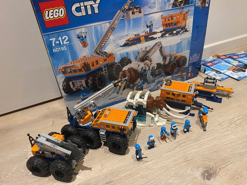 Lego 10915 Arctic Mobile Exploration Base z.g.a.n., Ophalen, Lego, Inclusief accessoires, Zo goed als nieuw