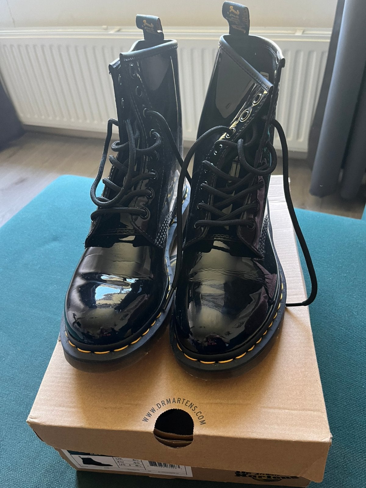 Dr Martens lak zwart , Maat 40, Kleding | Dames, Ophalen of Verzenden, Zo goed als nieuw, Zwart