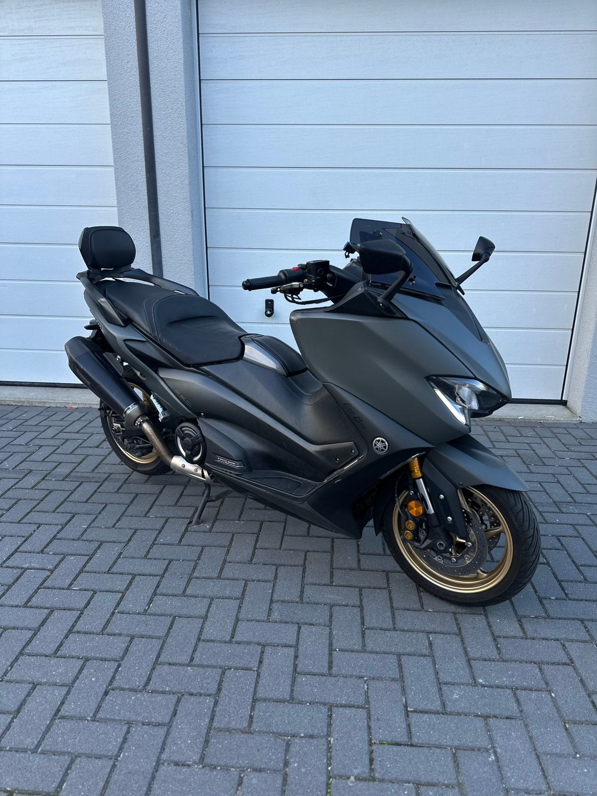Yamaha TMAX 560 – 2020 – 18.000 km – Full Option – Akrapovic, Bedrijf, Scooter