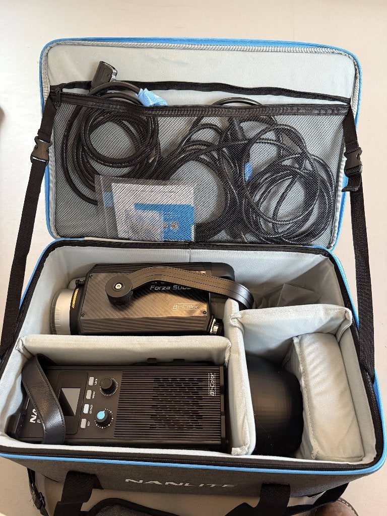 Nanlite Forza 500B II Bi-Color LED lamp + tas & accessoires, Ophalen, Zo goed als nieuw, Lamp of Flitsset