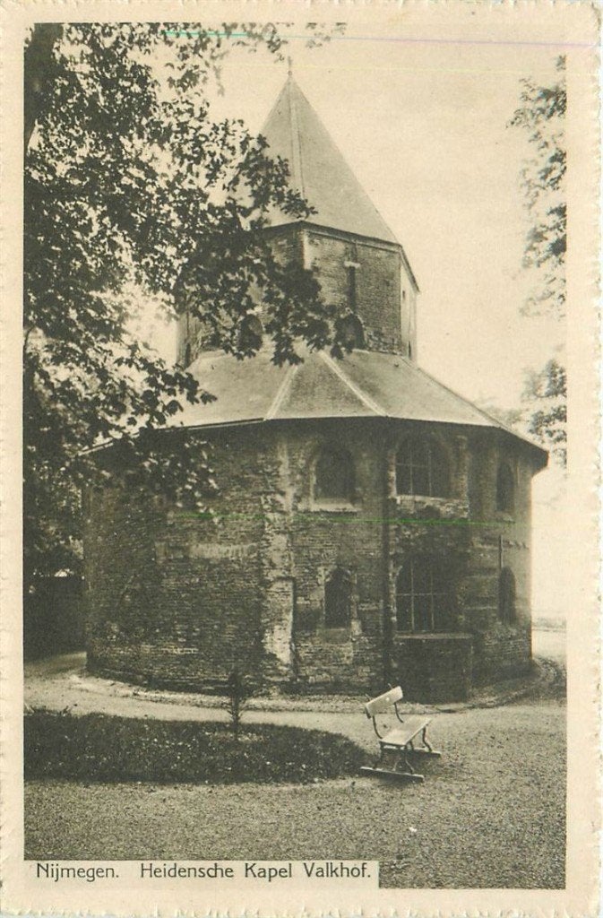 701-382-019 Nijmegen Kapel Valkhof, Verzamelen, Ansichtkaarten | Nederland, Verzenden, Voor 1920, Gelderland